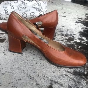 Gabor international leather pumps size 9